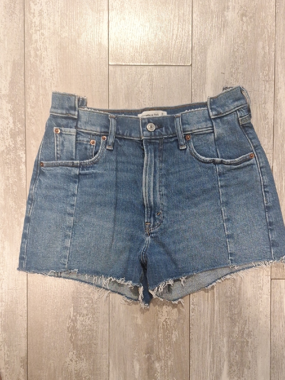 Abercrombie & Fitch Raw-Hem High Rise Denim Shorts - Blue Size 27/6